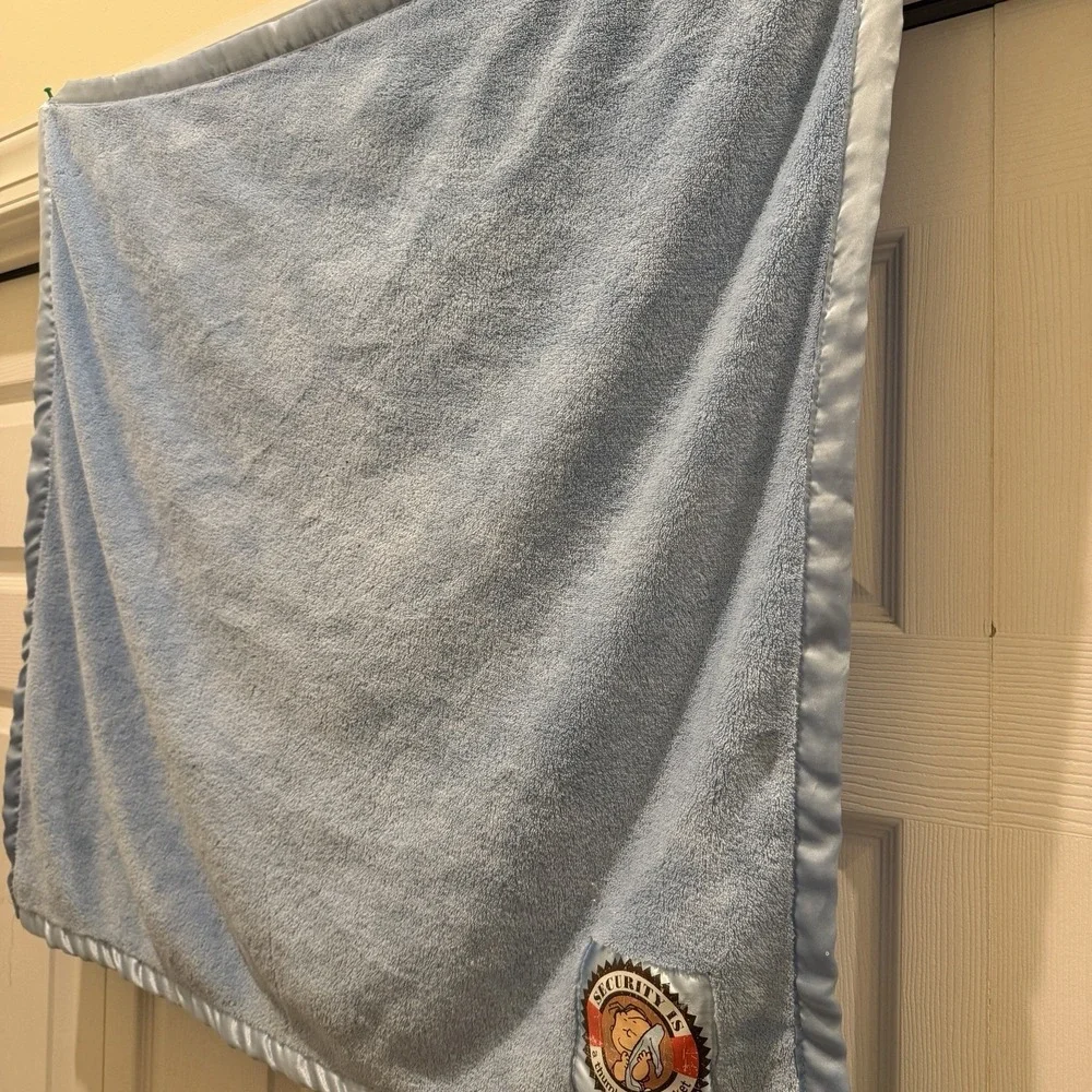 Linus Satin Trim Baby Blanket Peanuts Lovey Blue Plush Security Is a Thumb